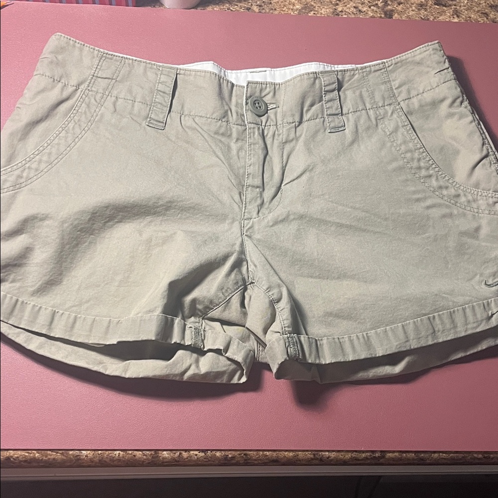NIKE Women’s Casual Khaki Shorts - Classic Fit